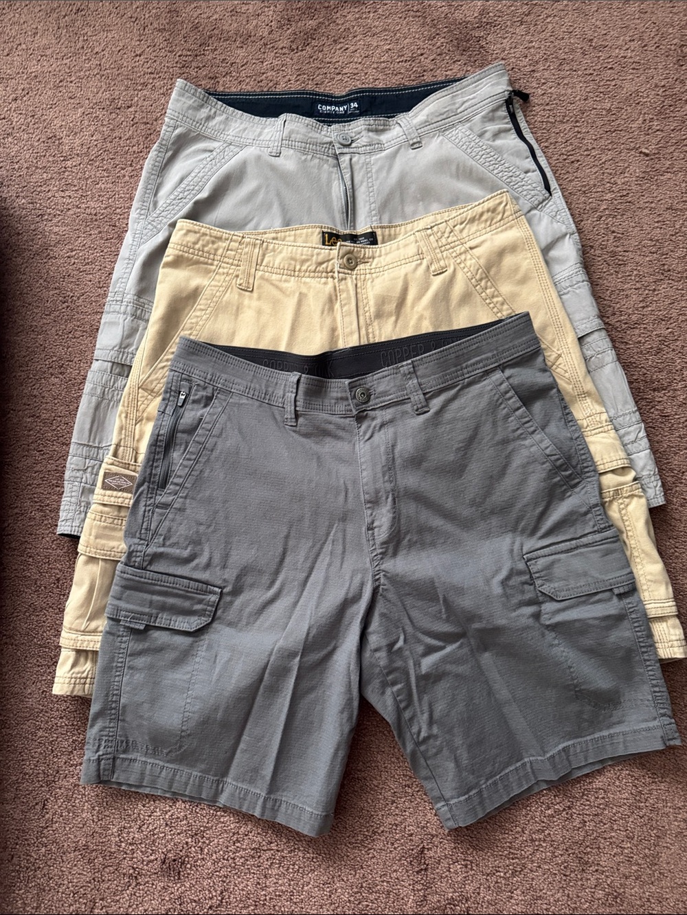 Men's Gray Cargo Shorts - Comfortable Everyday Style